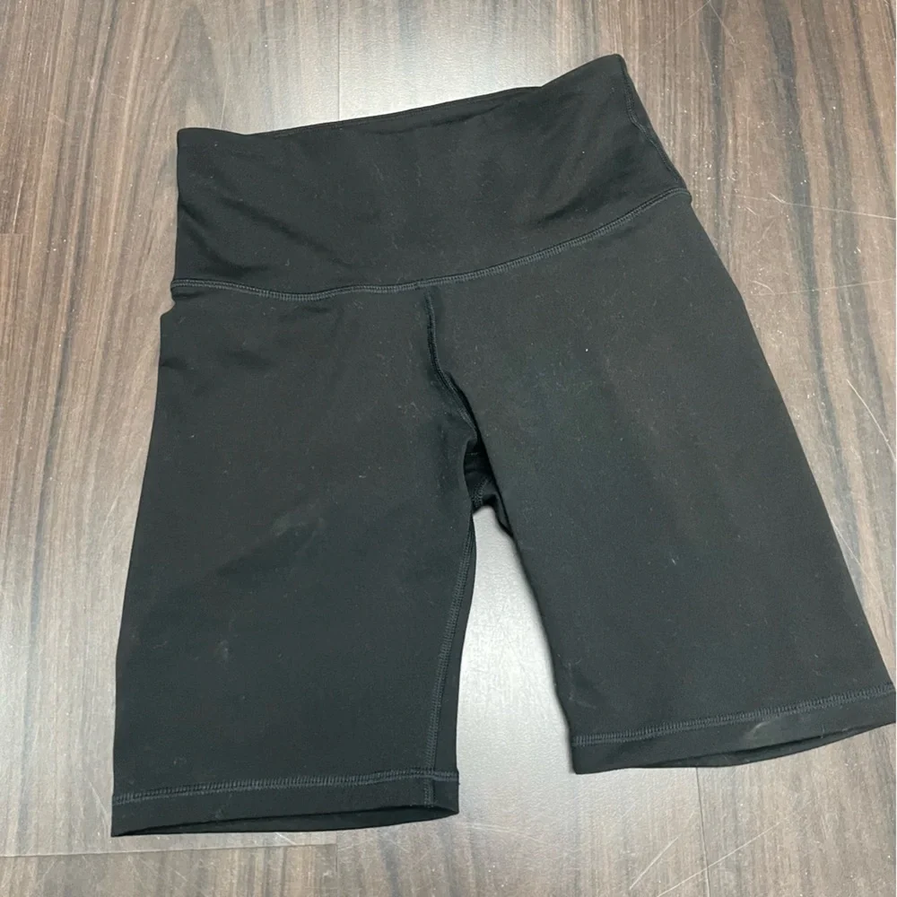 Old navy active biker shorts - Picture 5 of 7